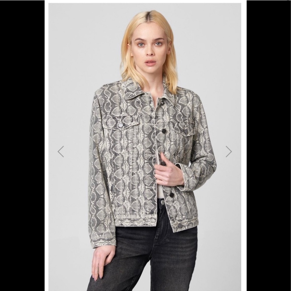 Blank NYC > Gray Snake Print Jean Jacket Small